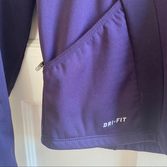 Nike Women’s Element Shield Jacket - Picture 7 of 8